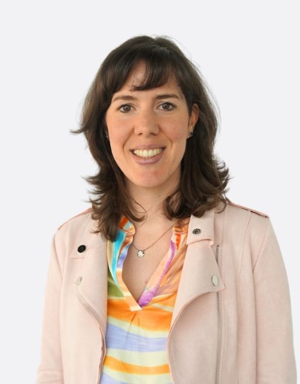 SOFIE BAUWENS Sales Assistant